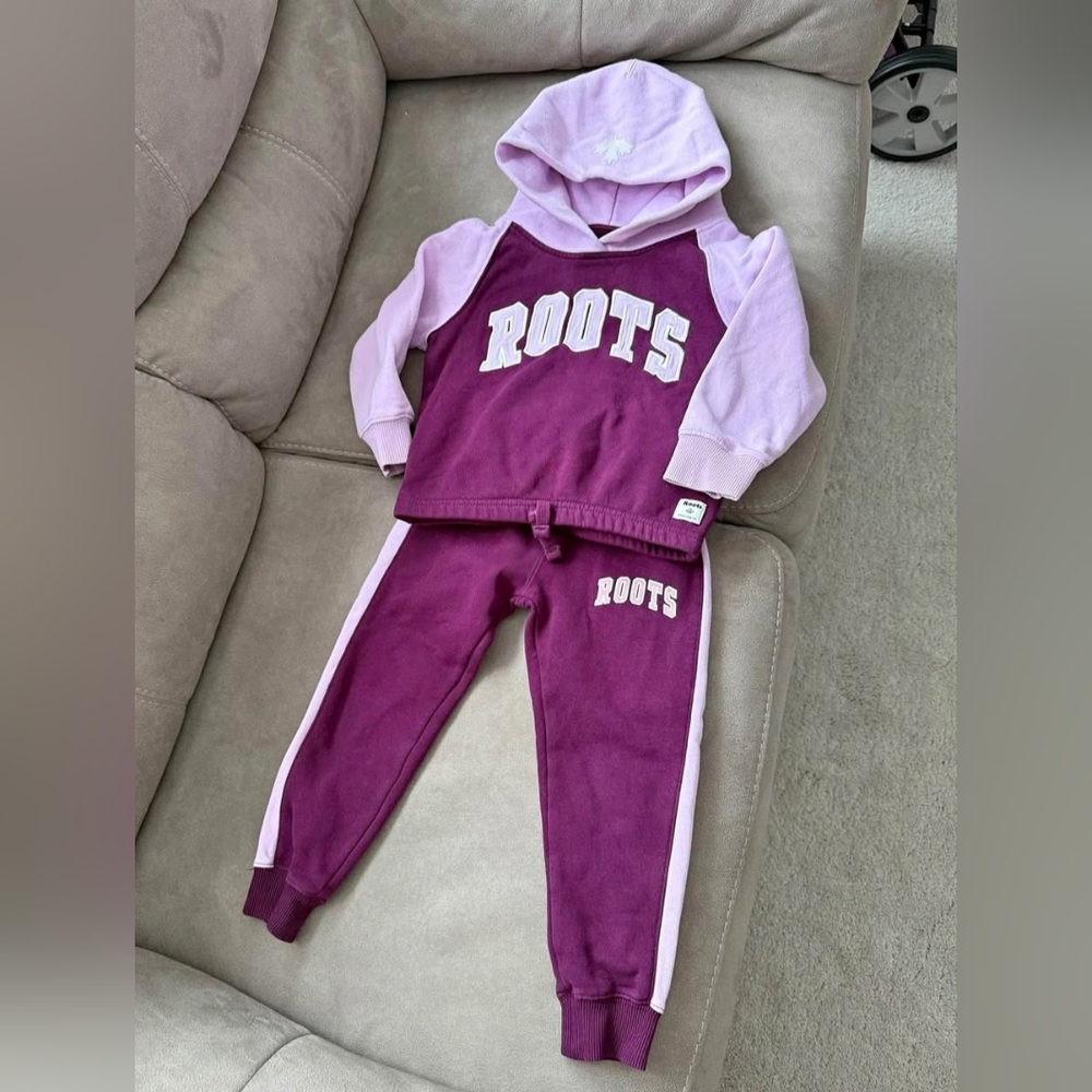Roots Tracksuit - 4T